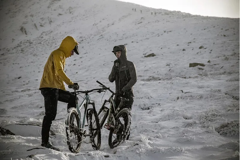 Endura MT500 Freezing Point Jacket in Black-1