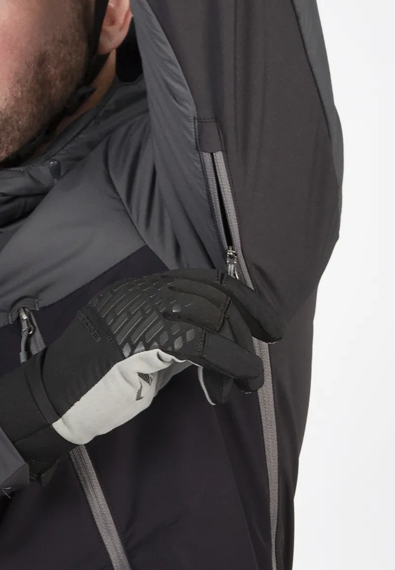 Endura MT500 Freezing Point Jacket in Black-7