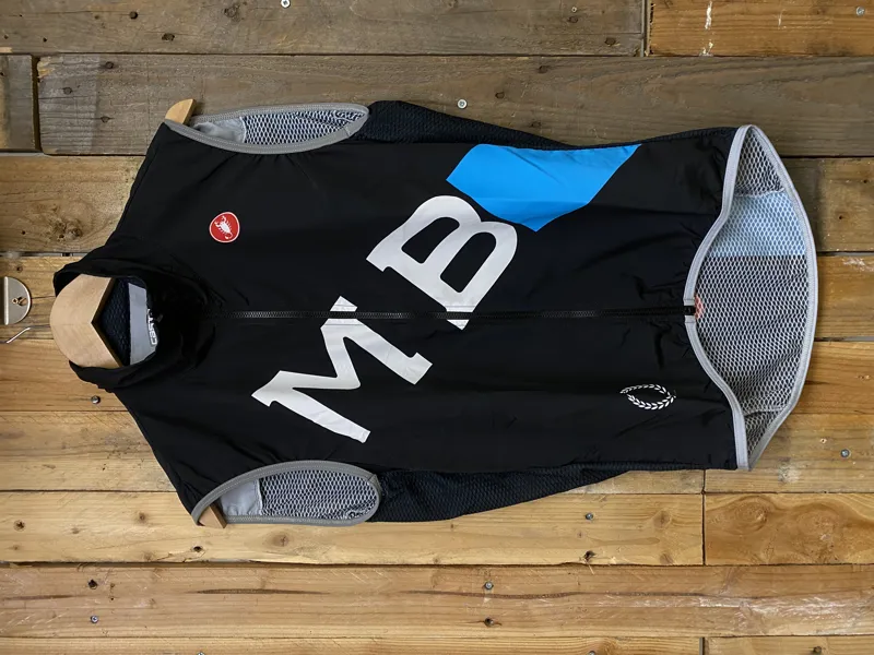 Castelli x MB Cyclery Pro Light Wind Vest-1