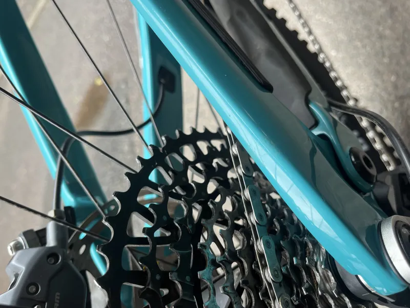 Ex-Demo Yeti LTe Large Turquoise C2 factory-8