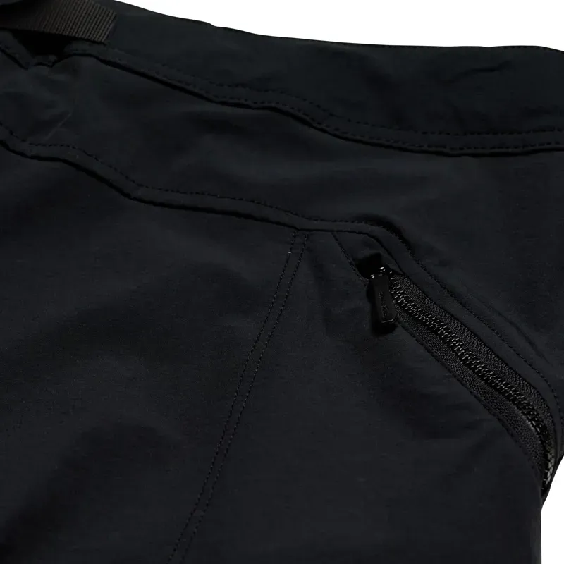 Troy Lee Designs Skyline Trail Youth Shell Shorts in Mono Black-3